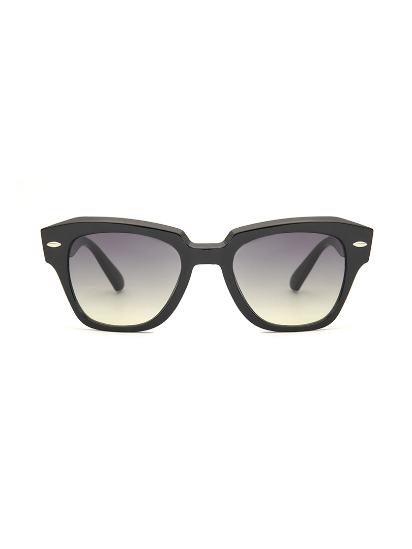 SELM7048